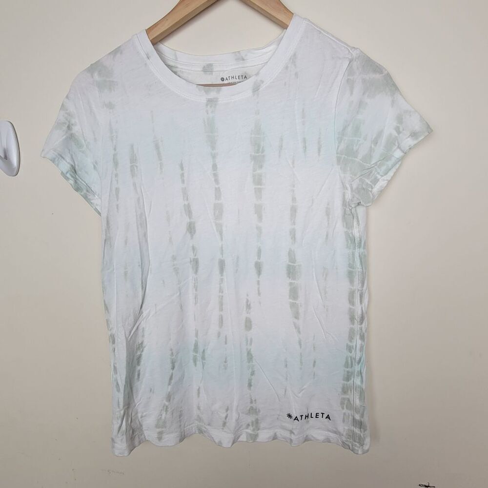 Athleta Organic Daily Printed tee in Kai Ballerina Gown/ tie dye print size Smal